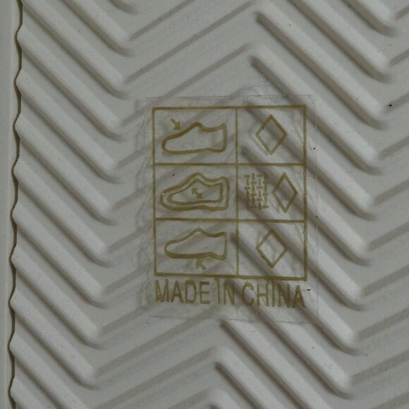 Journee Collection Size 8 M / ERICA / Snake Print Sneakers / New Women's Shoes - Picture 16 of 16